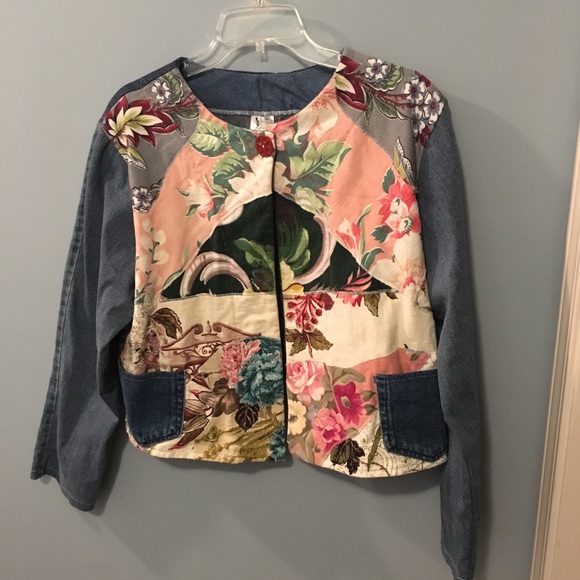 Jackets & Blazers - 🍀 Upcycled Jean blazer! part of the 3/$15 deal